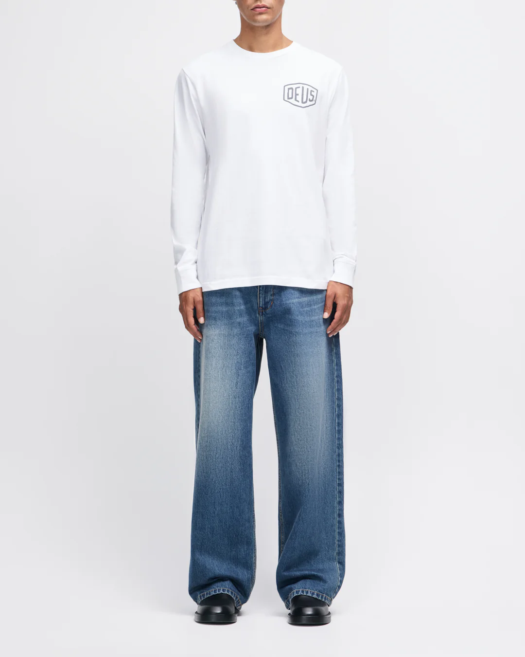 Venice Long Sleeve Tee - White - Image 10