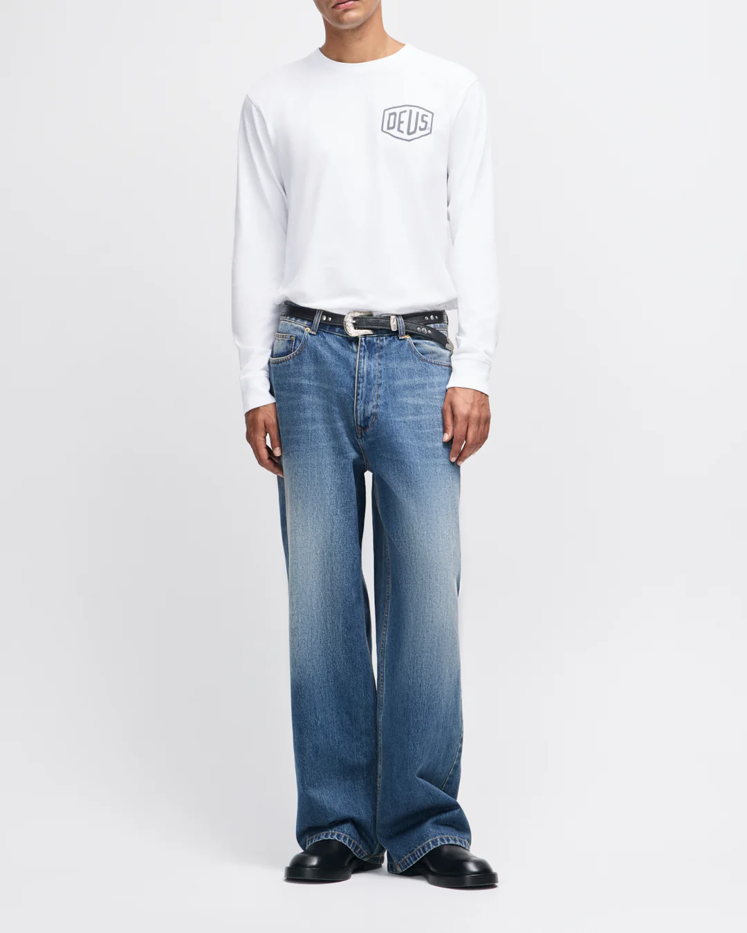 Venice Long Sleeve Tee - White - Image 5